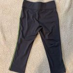 Under Armour Capris Photo 1