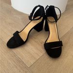 City Classified Women’s Size 10 Black Suede Strappy Heeled Sandals Photo 4
