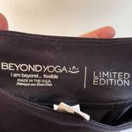 Beyond Yoga Lux Print Border Contrast long leggings in Etched Block size S small Photo 8