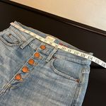 Alice + Olivia AO.LA Good highrise exposed button lightwash distressed jeans, 27 Photo 8