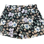 3/$15 GAP high waisted floral shorts Size 2 Photo 0