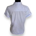 Liz Claiborne  Womens‎ Blouse Size M Light Blue Pinstripe Swiss Dot Short Sleeve Photo 4