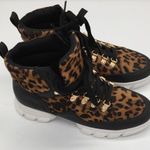 Shoedazzle NIB Shoe Dazzle Lace Me Up Lug Sole Sneaker - 8.5 Photo 5