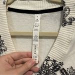 Lululemon  Dance Cream and Black Floral Tie Waist V Neck Sweater Size 8 Photo 4
