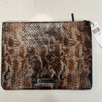 BCBGeneration BCBG Clutch Photo 0