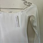 Alice + Olivia NWT Dorinda Off Shoulder Long Sleeve Knit Midi White Dress Size 0 Photo 5
