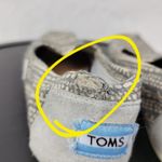 Toms Classic Womens Shoes Size 7 Light Gray Printed Wool Canvas Slip On Flats Photo 9