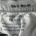 American Eagle SZ 4 ‘90s Straight Jeans Distresed Rip Mid-Rise Zip-Fly Gray Wash Photo 9