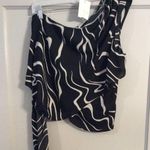 Lush Clothing New NWT Lush one shoulder black white print tie front top shirt womens Medium M Photo 0