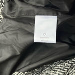 Laura Scott  Coat  Photo 11