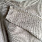 T Tahari Sweater Photo 2