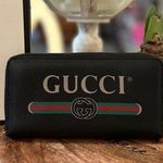 Gucci black pebbled leather full zip around wallet with box Photo 1