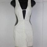 Tobi ladies  white skirt size XS Photo 0