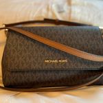 Michael Kors Purse Photo 0