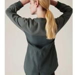 Athleta  Triumph Hybrid Crewneck Sweatshirt Sz Large | Bali Green #532515 Photo 8