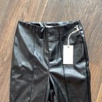 Good American BETTER THAN LEATHER BIKE SHORT Photo 1