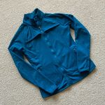Fabletics  Kimmy Athletic Teal Jacket Cross Back Athleisure Like New Size XS EUC Photo 3