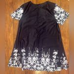 SheIn Curve Black and White Floral Tunic style dress woman’s 1XL Photo 3