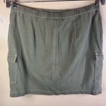 Quacker Factory Women's 1X Green Cargo Skort Knee Length Pockets Comfy Work Wear Photo 4