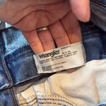 Wrangler  high rise straight leg jeans size 30x30 Photo 2