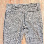 Tangerine  Gray Capri Leggings with Ruched Zipper Sides Size Small Photo 1