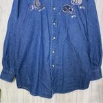 Christine Alexander Bedazzled Cat Button Down Chambray Denim Shirt size M Medium Blue Photo 3