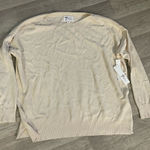 Andrea Jovine  NWT cream textured rounded neck sweater ribbed medium Photo 0