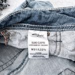 Silver Jeans Silver Light Wash Suki Capri Size 31 Photo 6