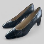 Etienne Aigner Strada ladies black leather pumps size 8 M old money preppy emo Photo 0