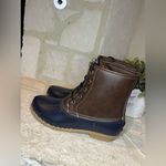 st. john's bay St John’s Bay Rollands navy/brown duck boots sz 11 Photo 6