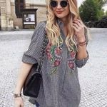 ZARA Gingham Plaid Embroidered Black/White Button-Down Top Photo 0