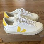 VEJA CAMPO YELLOW SNEAKERS US 6 / 37 Photo 0