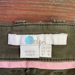 Boden Bude Olive Green Stretch Cotton Patch Pocket Shorts Photo 9