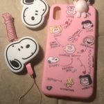 Snoopy XS Max Phone cover With Pop Out Feature Pink Photo 0