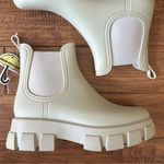 Jeffrey Campbell  Platform Lug Sole Chelsea Rain Boot in Cream Size 8 NWT Photo 6
