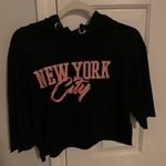 H&M  New York City cut off sleeve hoodie Medium Photo 0