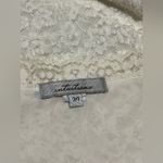 EUC Intuitions White Floral Lace V Neck Sleeveless Blouse size medium Photo 7