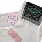 Romeo + Juliet Couture NWT! Ivory sleeveless blouse split hem beaded design size L Photo 5