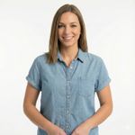 st. john's bay St. John’s Bay Women’s Large Blue Denim Chambray Button Down Shirt Photo 1