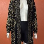Distinctly Different Vintage Elegant Black and Gold Women's Sweater Size 47 Photo 0
