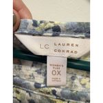 LC Lauren Conrad Lauren Conrad Blue Floral Blouse 0X Women’s Short Sleeve Top Shirt Plus Ruffle Photo 3