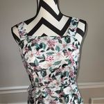 Elliatt  Revolve Vedado Floral Pleated Tiered Midi Dress size Small Photo 2