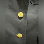 Vintage EMBASSY ROW Women's size 8P Wool Two Button Preppy Blazer Crest Emblem Blue Photo 2