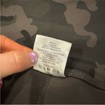 Zyia Active Camo Crop Leggings Photo 2
