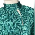 Sugar Lips Gwendolyn Snake Mock Neck Blouse green size small Photo 11