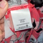 Covington  Essentials Women's Sheer Pink Floral Career Top 21” P2P Photo 3