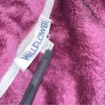 🪩4/$20!! Wallflower Half Photo 3