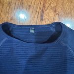 Alphalete  Navy Blue Cropped Top Sz S Photo 2