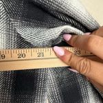 Lucky Brand  Women's Size Small‎ Petite Oversized Plaid Shacket Photo 4