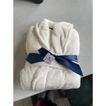 Tommy Bahama Women's  White Plush Robe M Photo 1